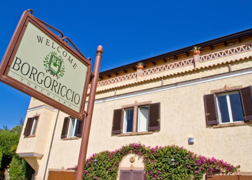 Campania Torchiara Facade