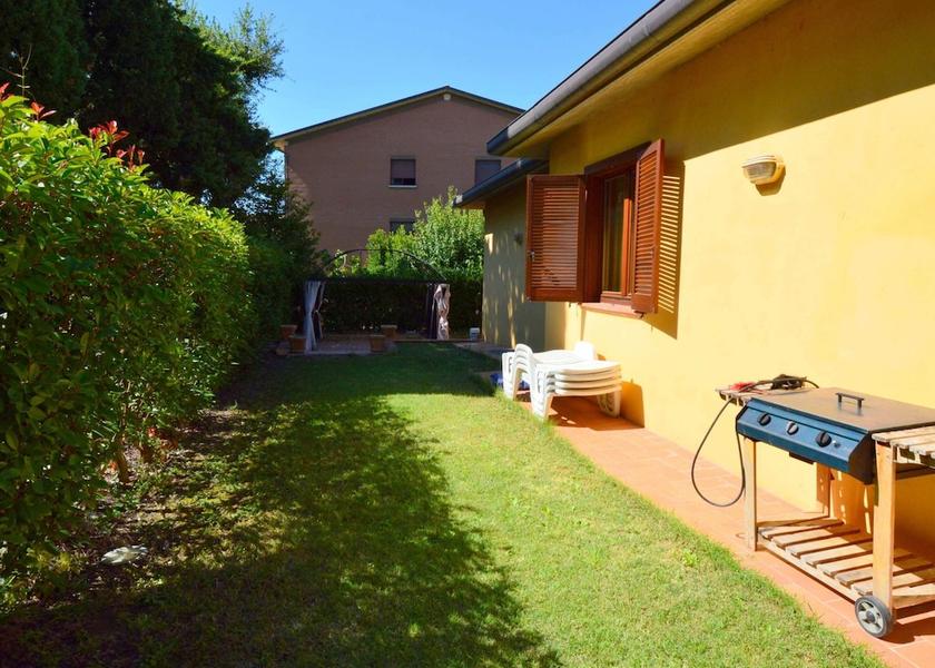 Umbria Marsciano Exterior Detail