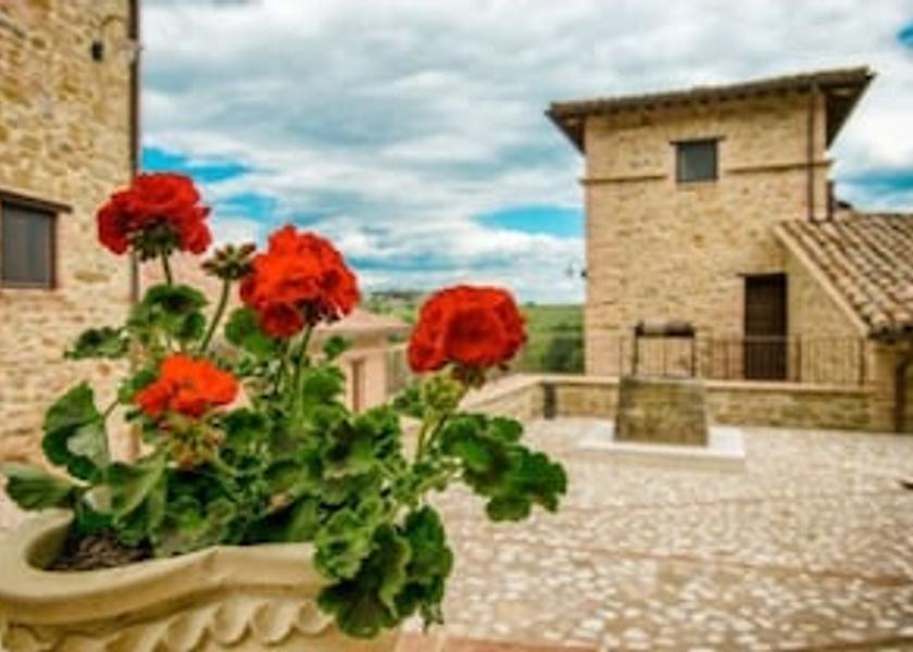 Umbria Marsciano Exterior Detail
