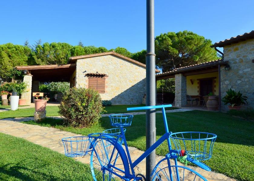 Umbria Marsciano Exterior Detail