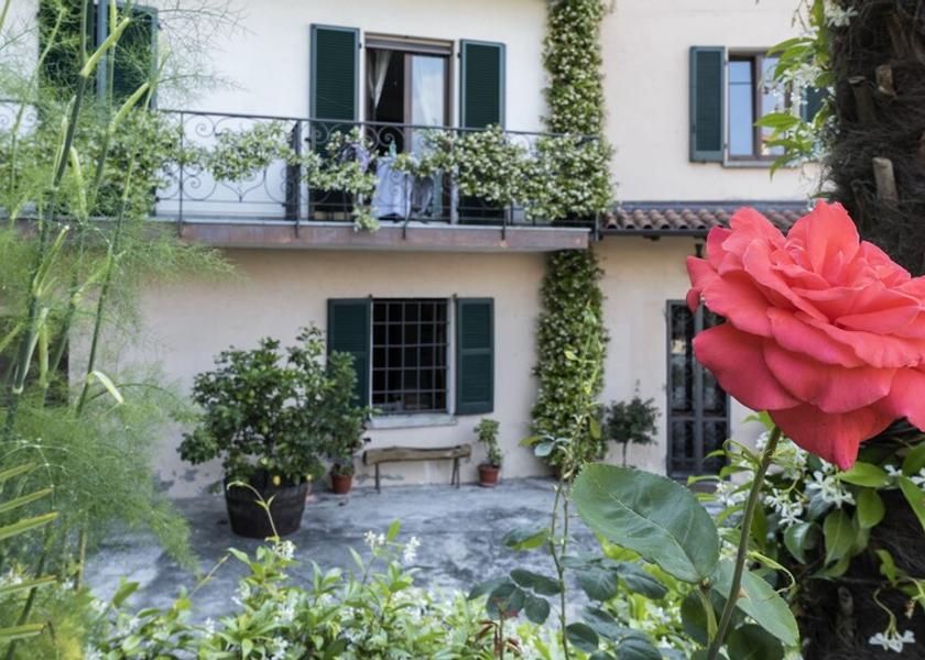Lombardy Gravedona Facade