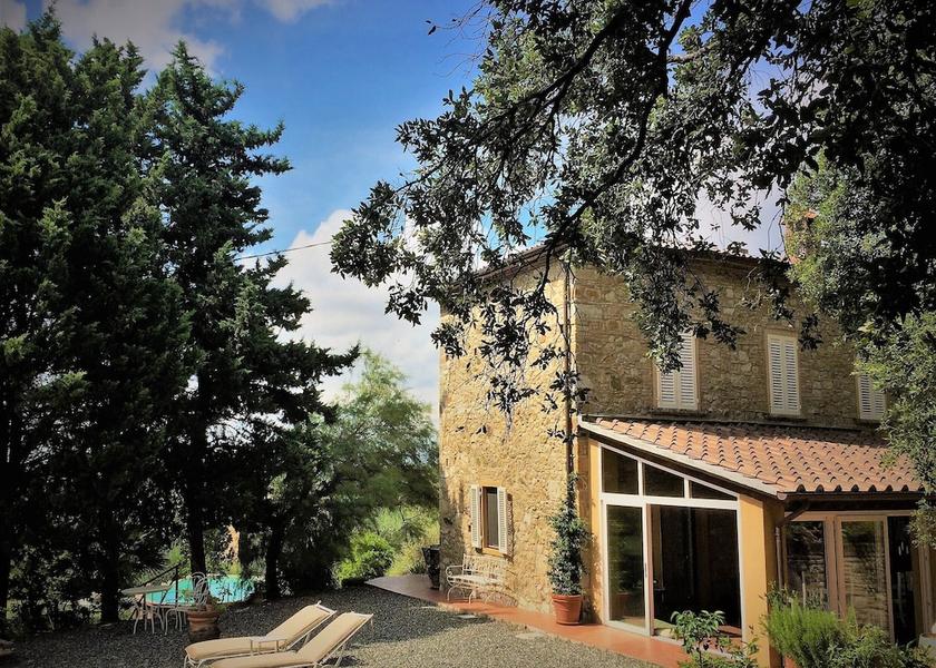 Tuscany Santa Luce Facade