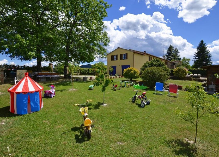 Tuscany Monticiano Property Grounds