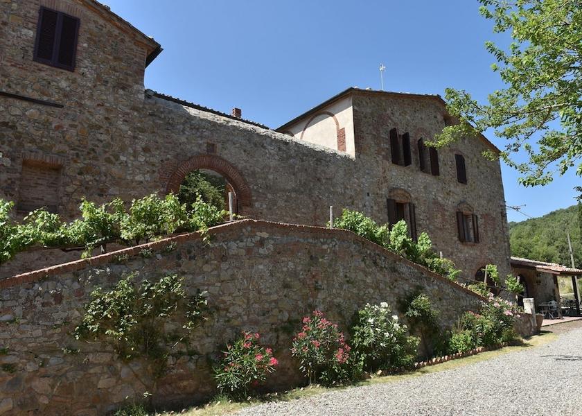 Tuscany Monticiano Exterior Detail