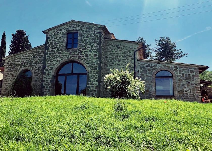 Umbria Magione Exterior Detail