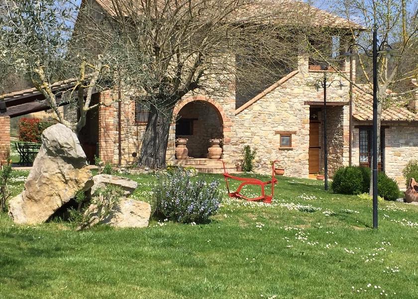 Umbria Magione Exterior Detail