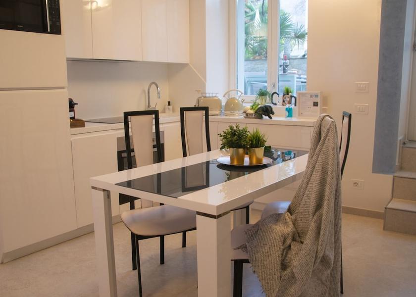 Piedmont Cannobio In-Room Dining