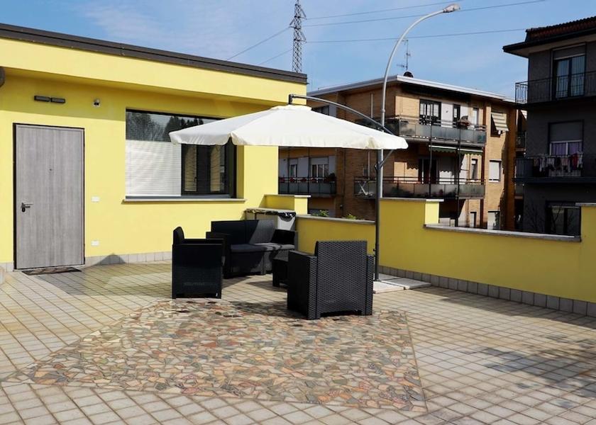 Lombardy Magenta Terrace