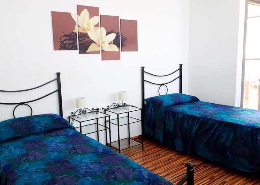 Lombardy Magenta Room