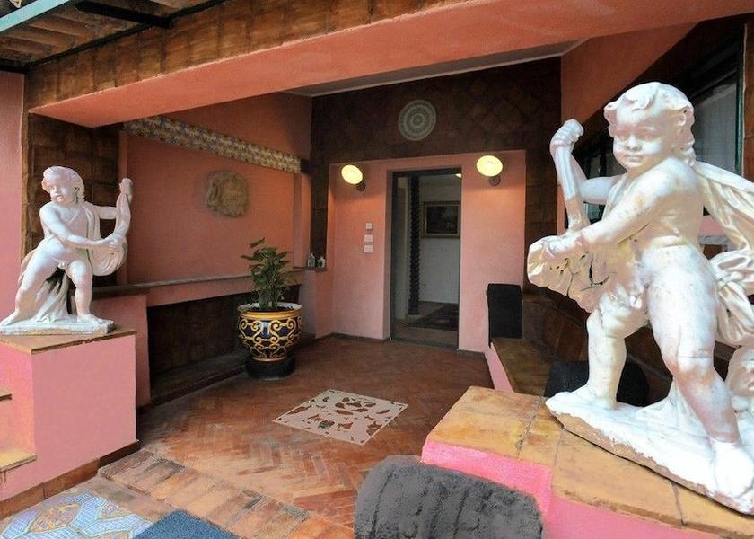 Sicily Trecastagni Reception