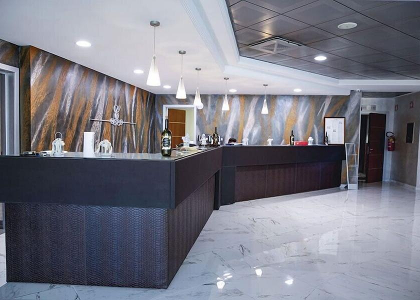 Piedmont Castagnito Reception