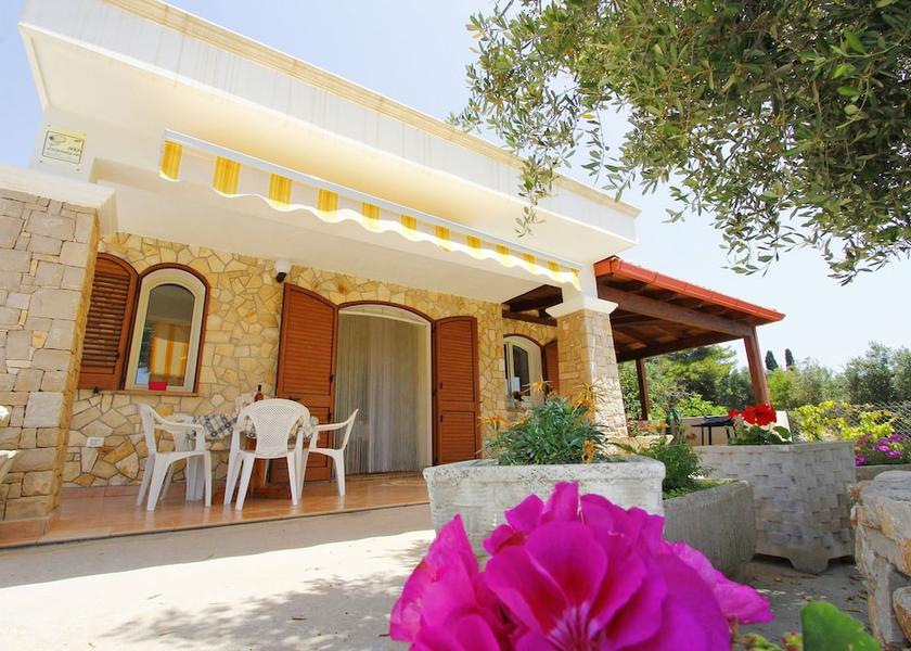 Puglia Salve Exterior Detail