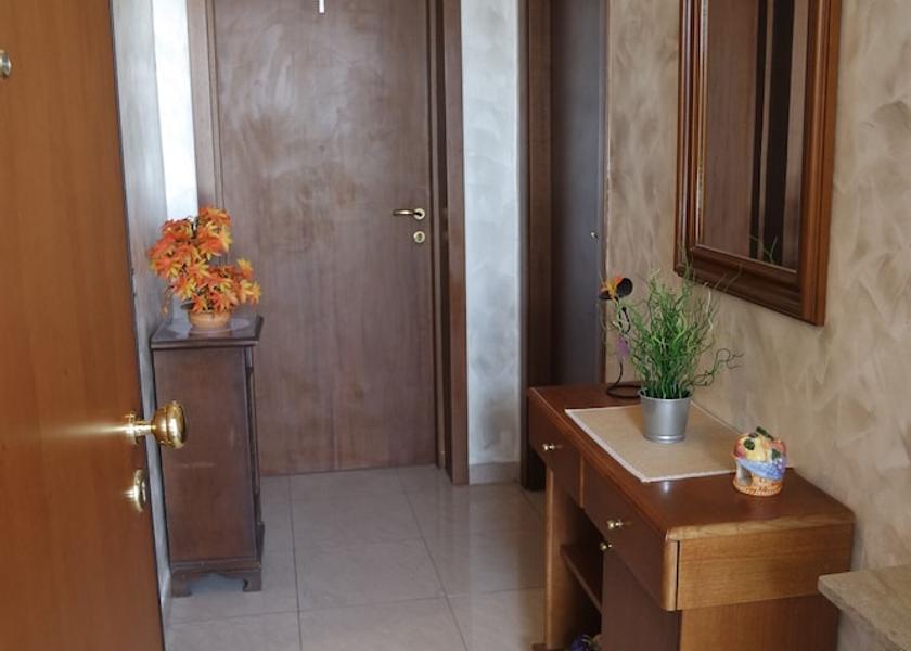 Veneto Occhiobello Interior Entrance