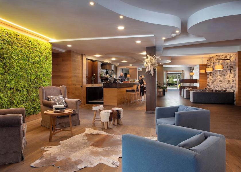 Abruzzo Castel di Sangro Lobby