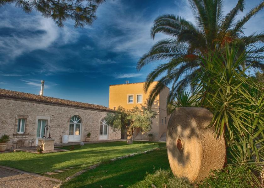 Sicily Chiaramonte Gulfi Facade