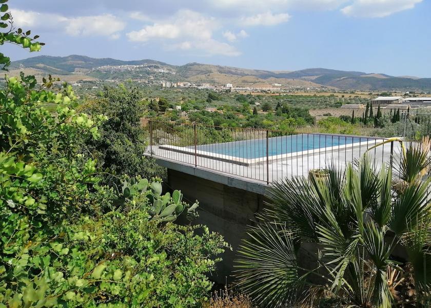 Sicily Chiaramonte Gulfi Pool