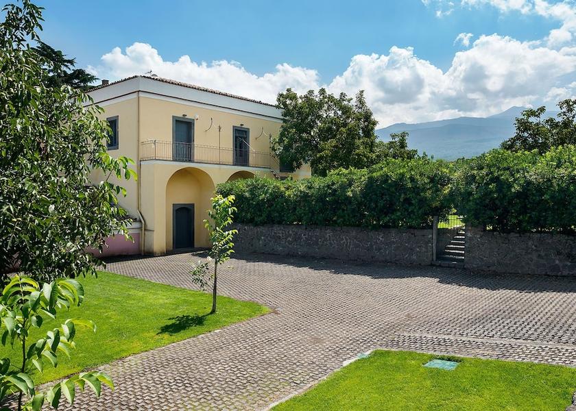 Sicily Randazzo Exterior Detail