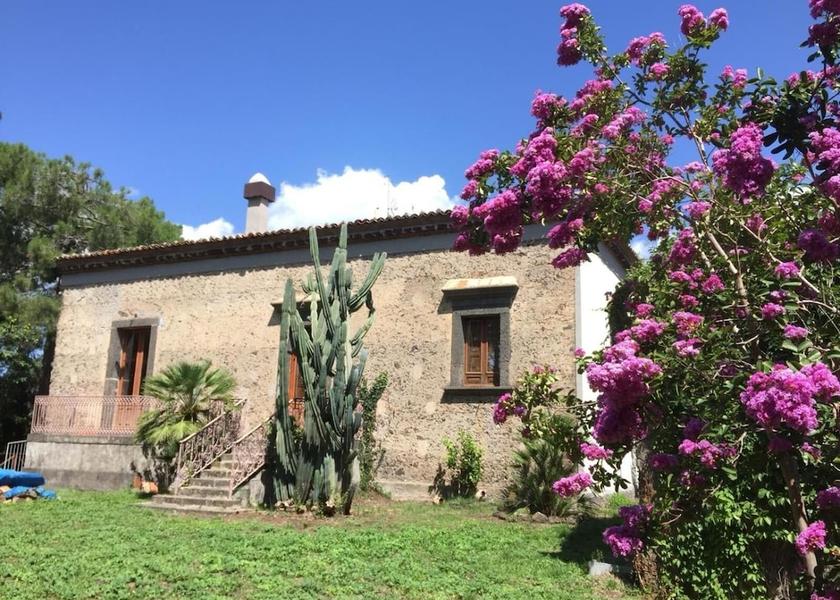 Sicily Randazzo Exterior Detail