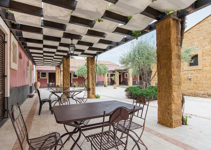 Sicily Carlentini Balcony