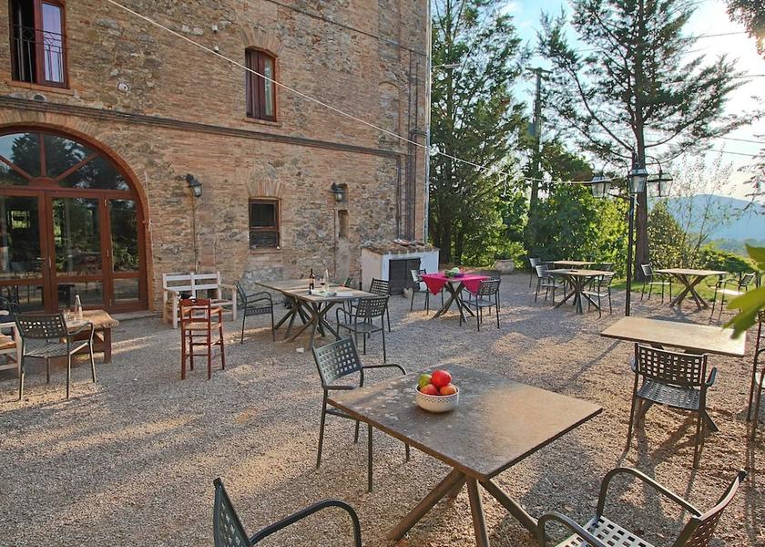 Umbria Umbertide Dining Area