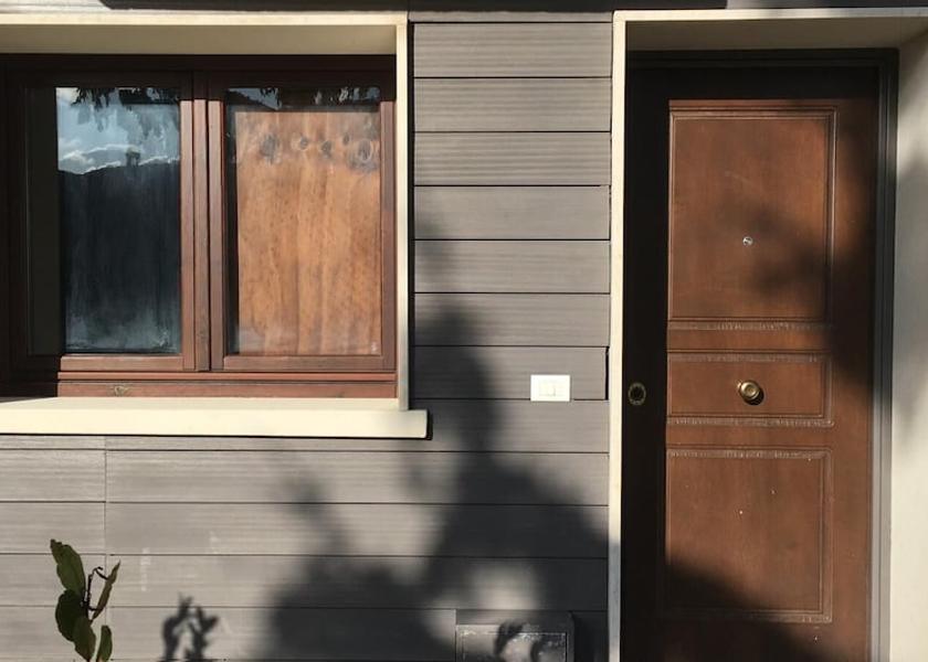 Abruzzo Rivisondoli Entrance