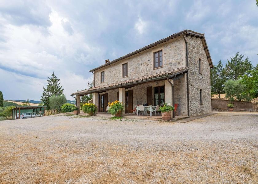 Umbria Fabro Exterior Detail