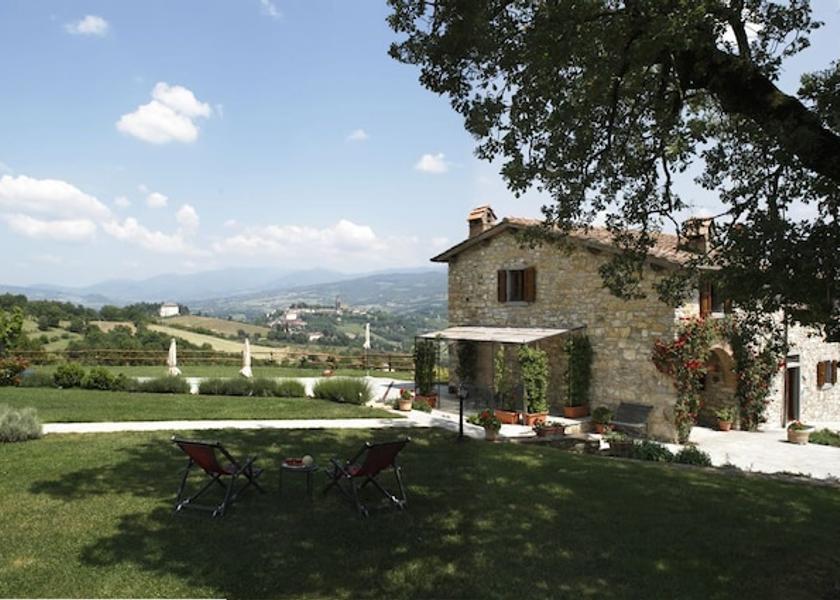 Tuscany Poppi Exterior Detail