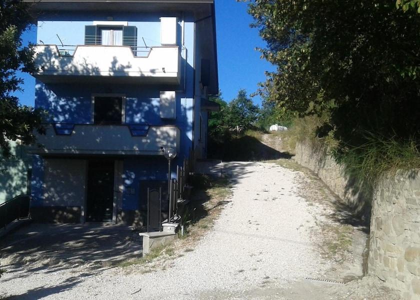 Umbria Nocera Umbra Exterior Detail