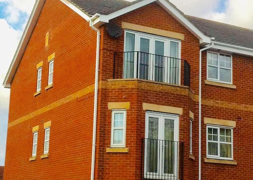 England Skelmersdale Exterior Detail