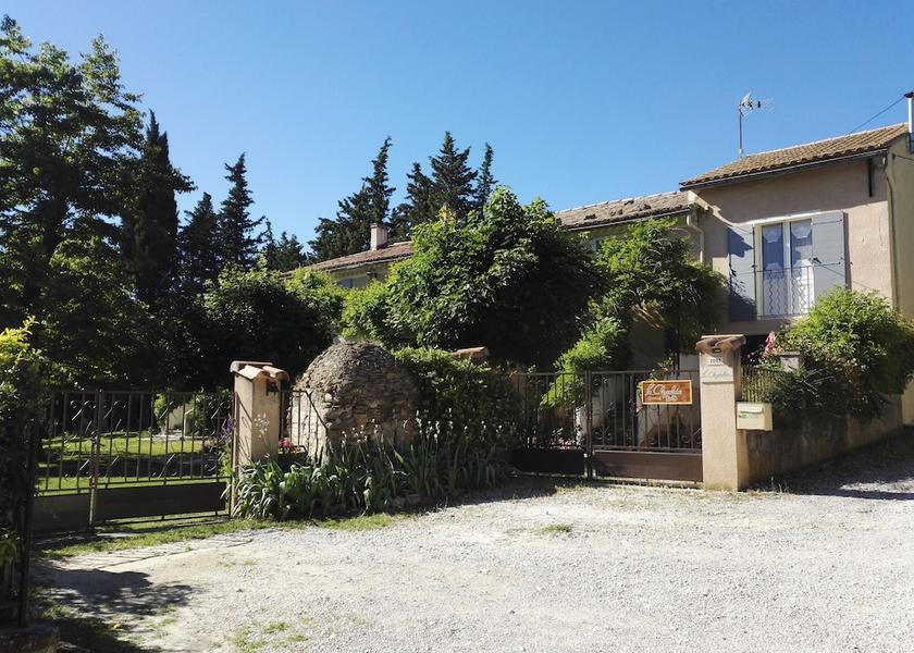 Provence - Alpes - Cote d'Azur Loriol-du-Comtat Entrance