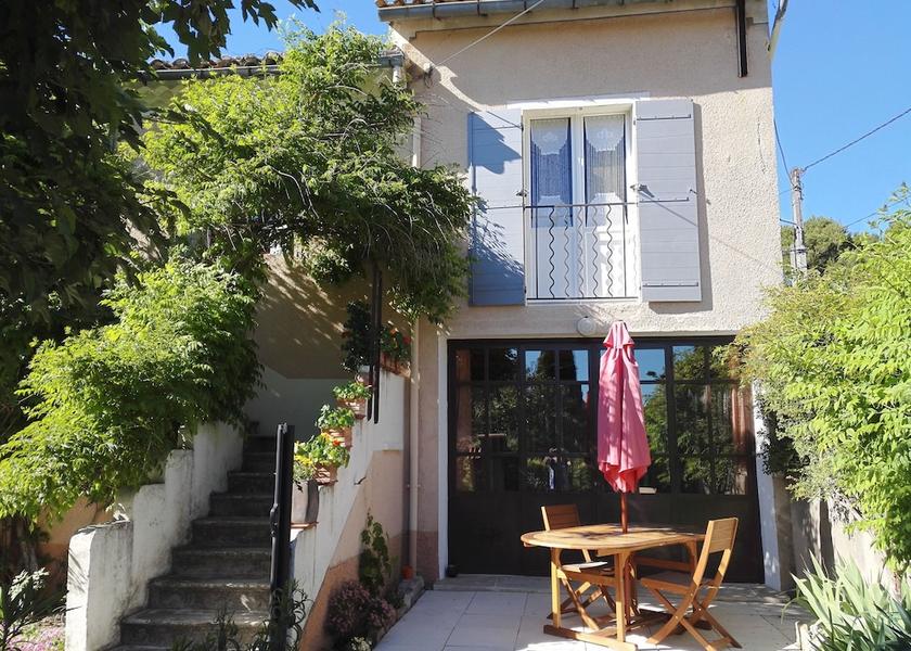 Provence - Alpes - Cote d'Azur Loriol-du-Comtat Terrace