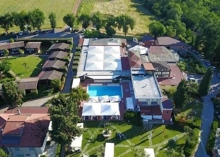 Abruzzo Fossacesia Facade