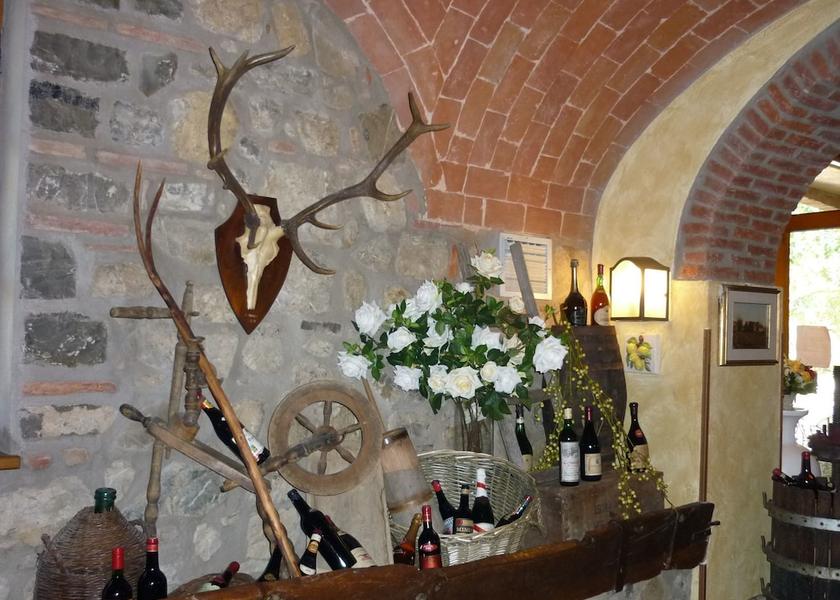 Umbria Montegabbione Interior Entrance