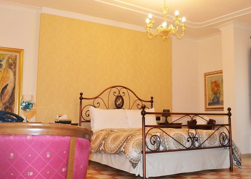 Calabria Scilla Room