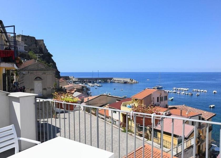 Calabria Scilla Terrace