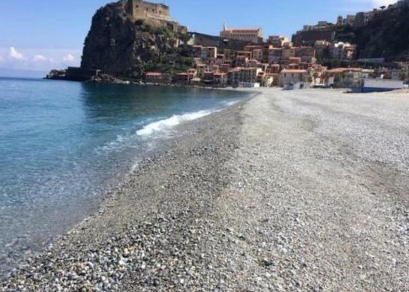 Calabria Scilla Beach