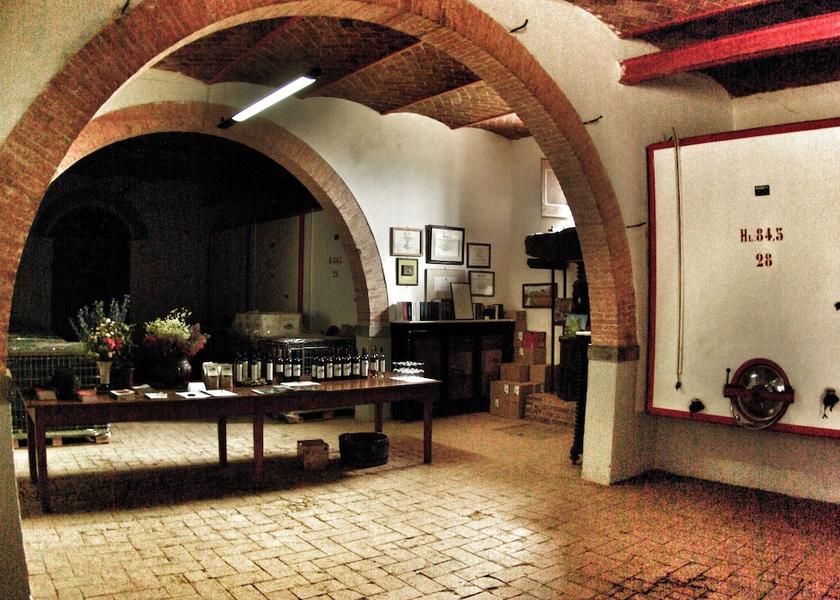 Tuscany Foiano della Chiana Interior Entrance