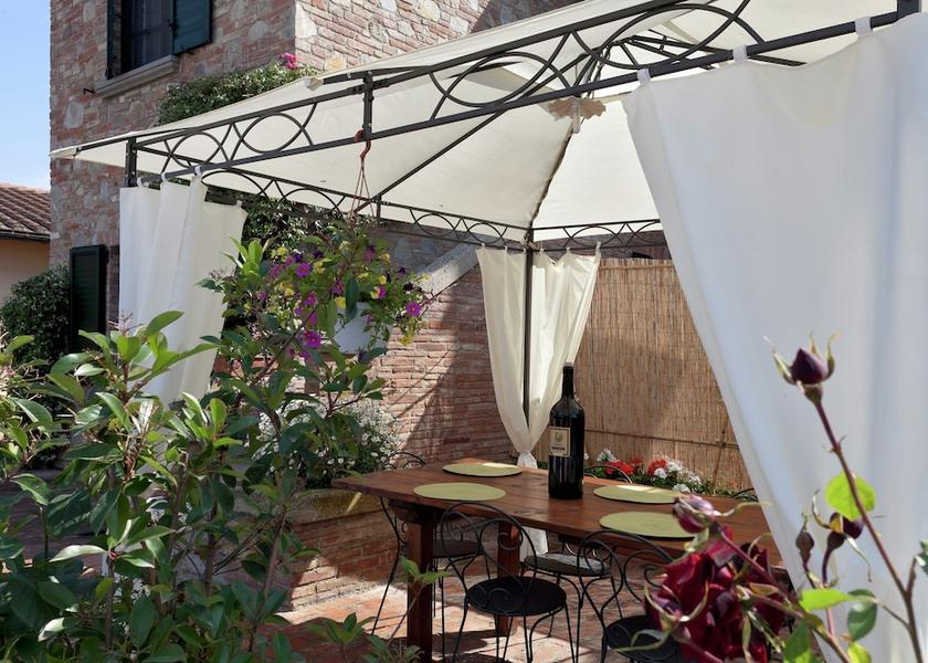 Tuscany Foiano della Chiana Balcony