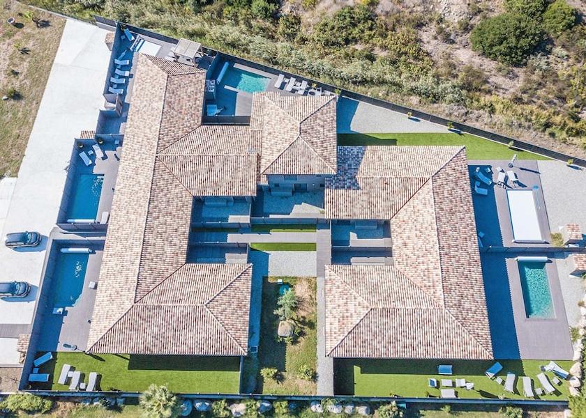 Corsica Lecci Interior Entrance