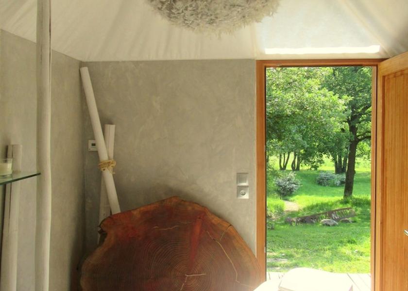 Centre - Loire Valley Mesland Facial