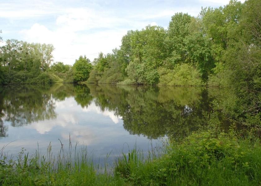 Nouvelle-Aquitaine Langon Lake