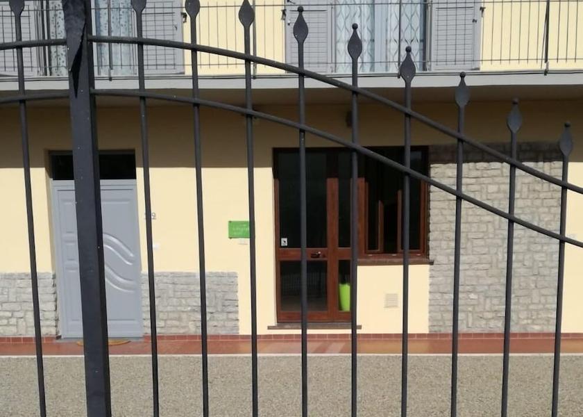 Tuscany Monte San Savino Exterior Detail
