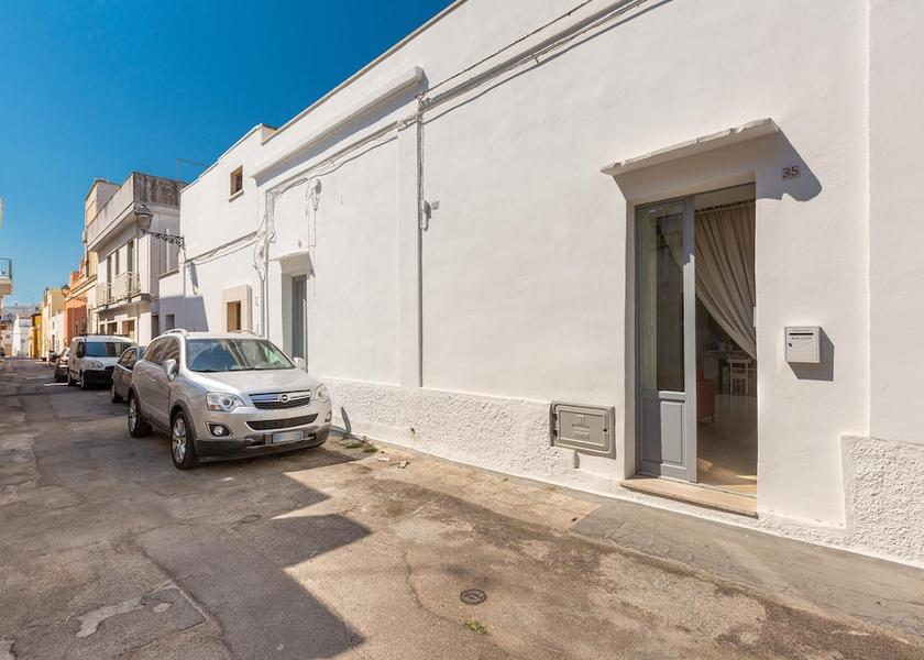 Puglia Casarano Exterior Detail