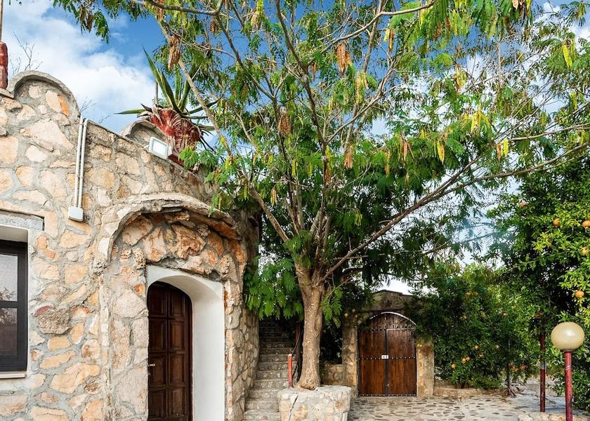 Puglia Casarano Exterior Detail