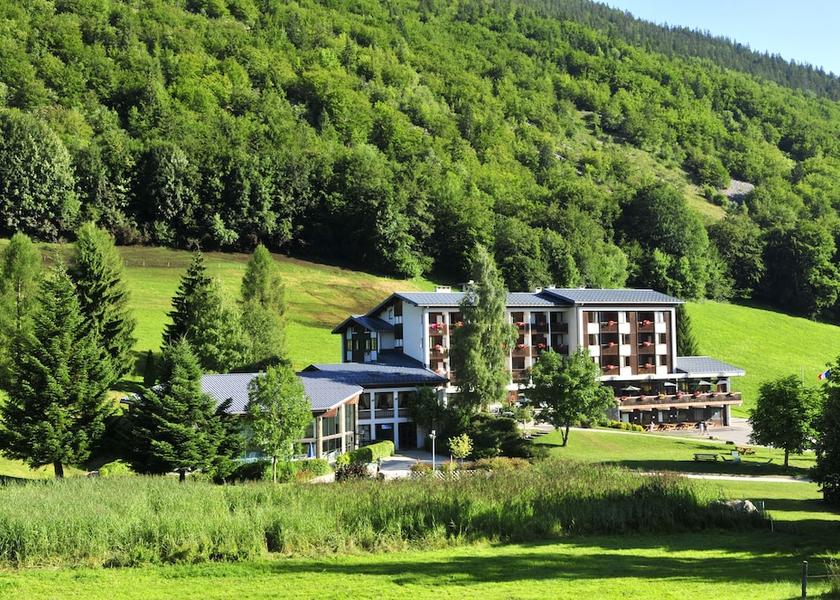 Auvergne-Rhone-Alpes Saint-Jean-de-Sixt Facade