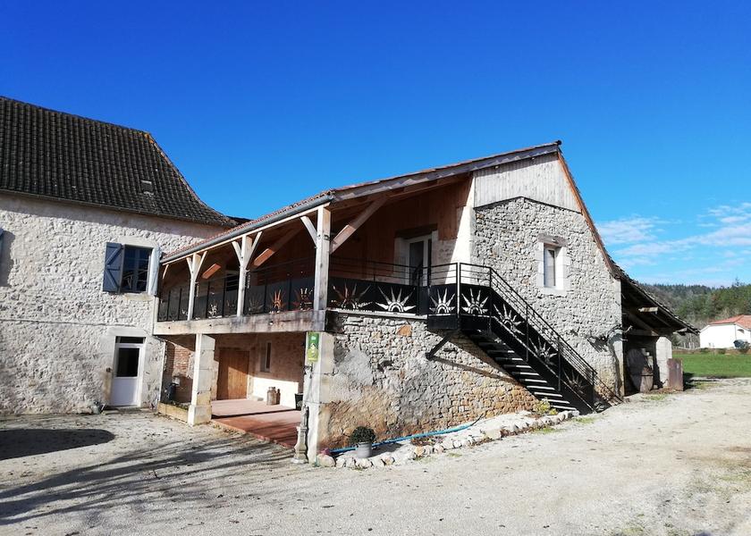 Occitanie Tour-de-Faure Exterior Detail