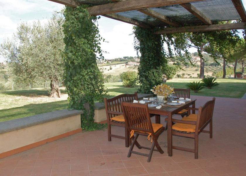 Lazio Magliano Sabina Dining Area