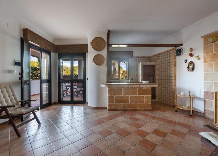 Puglia Maruggio Interior Entrance