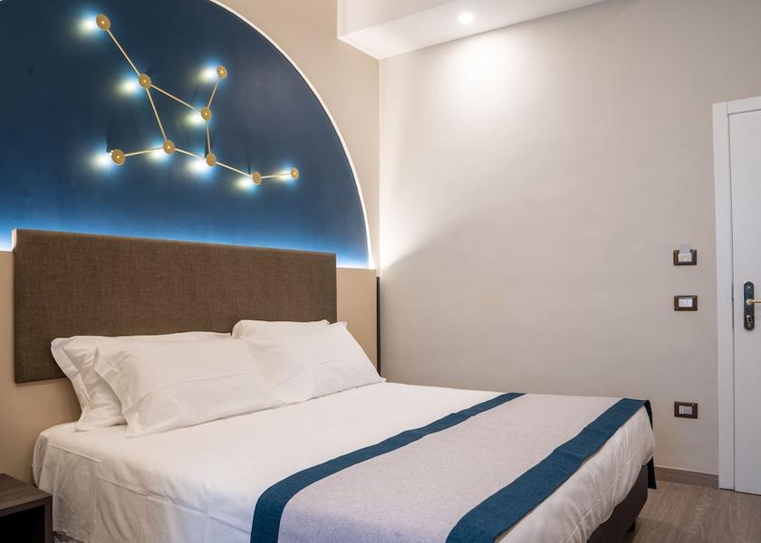 Campania Lettere Room