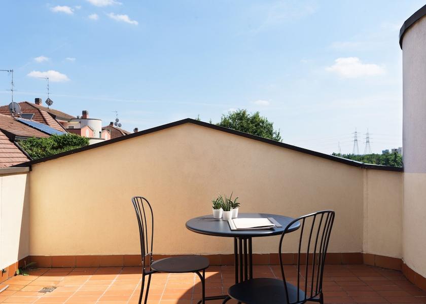 Lombardy Arese Terrace